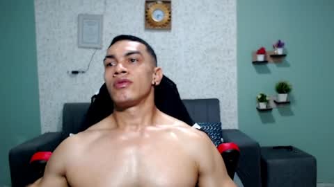 GILBERT online show from January 2025 03:31:02 PM