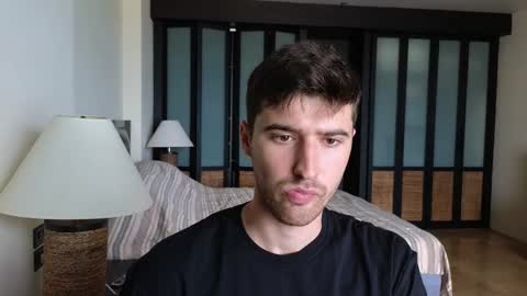 gilbertogonzales online show from November 2025 04:24:01 AM