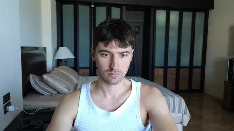 gilbertogonzales online show from November 2025 03:10:02 AM