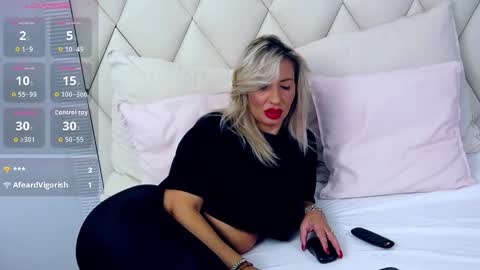 Gina online show from September 2025 06:13:02 PM