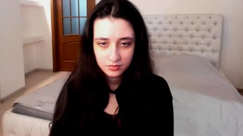 Kate online show from February 2025 09:28:01 AM