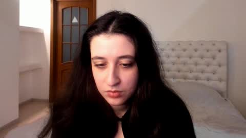 Kate online show from February 2025 01:33:02 PM