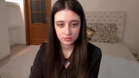 Kate online show from February 2025 09:20:02 AM