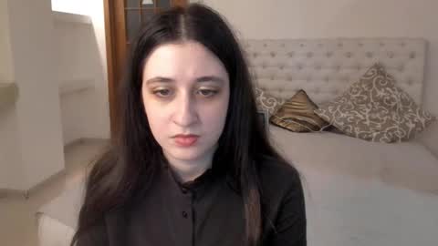 Kate online show from February 2025 10:20:02 AM