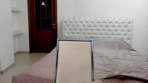 Kate online show from December 2025 09:27:02 AM