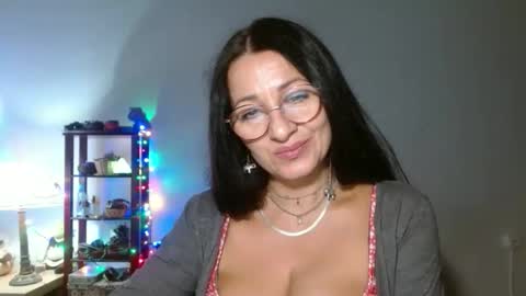 GinaONeon online show from October 2025 08:19:02 PM