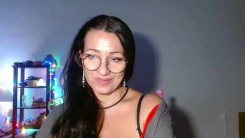 GinaONeon online show from October 2025 07:03:01 PM