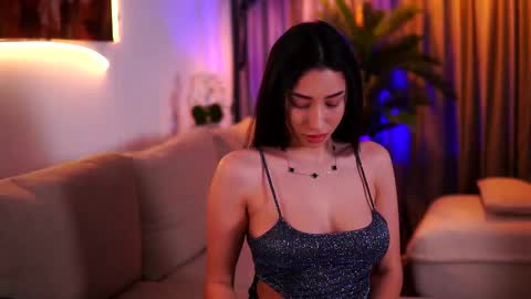 Gina online show from March 2025 08:07:02 PM