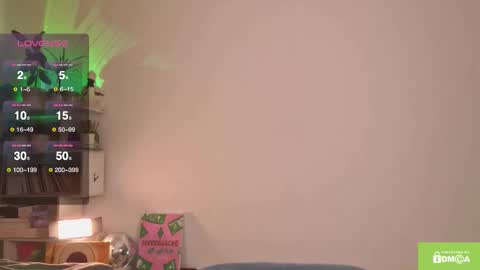 Gina online show from November 2025 07:21:01 PM