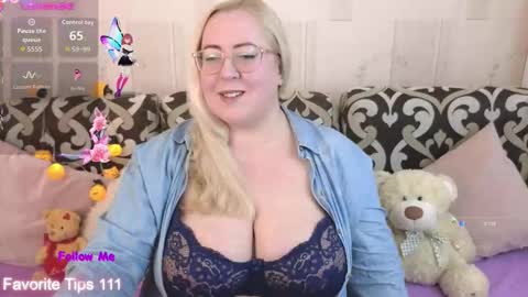 ginesia online show from October 2025 01:03:02 PM