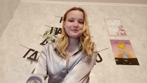 Ginger Anna online show from May 2026 05:08:01 PM