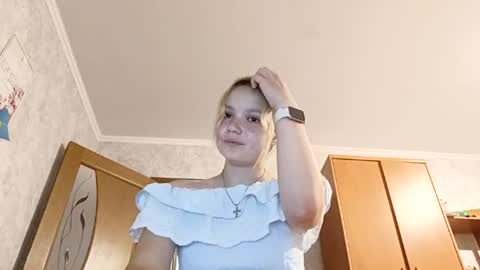Ginger Anna online show from July 2026 06:54:01 PM