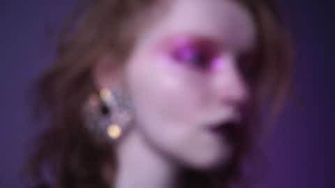        im expecting 350 thumbs up on my altar   online show from January 2025 10:08:01 PM