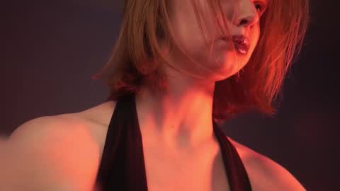        im expecting 350 thumbs up on my altar   online show from February 2025 01:13:02 AM