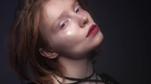        im expecting 350 thumbs up on my altar   online show from February 2025 10:14:02 PM