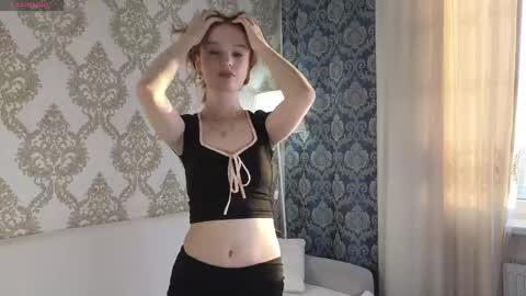 Lina online show from March 2026 02:09:02 PM