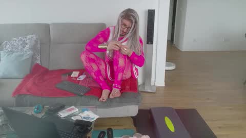 GingerPink online show from January 2026 10:50:01 AM