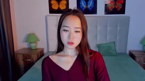 Snapshot of ginnycherry chatting on January 2025 04:51:02 PM Ginny online show from January 2025 04:51:02 PM