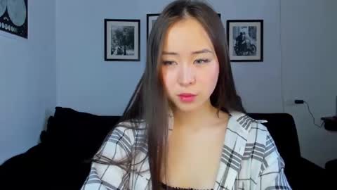 Ginny online show from February 2025 09:11:01 AM