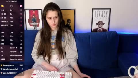 Snapshot of ginnyg_ chatting on January 2025 11:18:01 PM Ginnyg online show from January 2025 11:18:01 PM