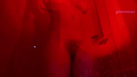 Snapshot of gintonicax chatting on February 2026 01:40:02 AM Ginevra online show from February 2026 01:40:02 AM