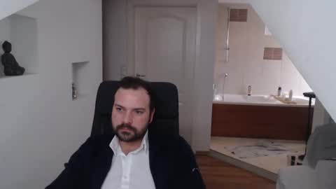 gintonik89 online show from February 2025 07:49:01 AM