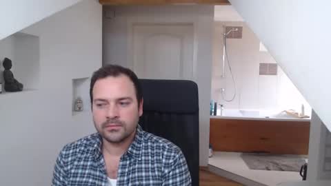 gintonik89 online show from February 2025 07:31:02 AM