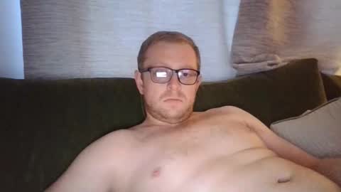 Snapshot of ginwood chatting on April 2026 06:09:01 PM ginwood online show from April 2026 06:09:01 PM