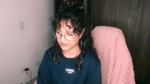 Snapshot of giny_bean chatting on May 2026 12:15:01 AM giny_bean online show from May 2026 12:15:01 AM