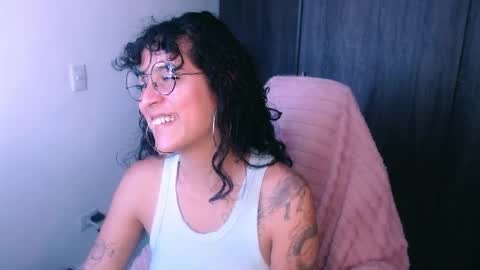 Snapshot of giny_bean chatting on May 2026 10:04:01 PM giny_bean online show from May 2026 10:04:01 PM