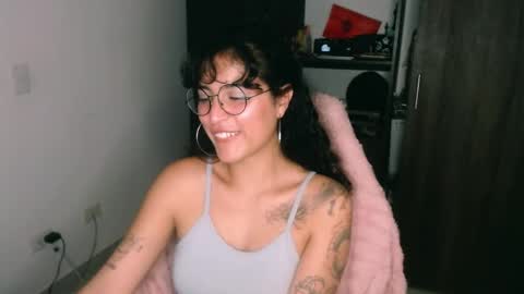 Snapshot of giny_bean chatting on May 2026 11:54:01 PM giny_bean online show from May 2026 11:54:01 PM