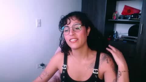 Snapshot of giny_bean chatting on May 2026 09:45:01 PM giny_bean online show from May 2026 09:45:01 PM