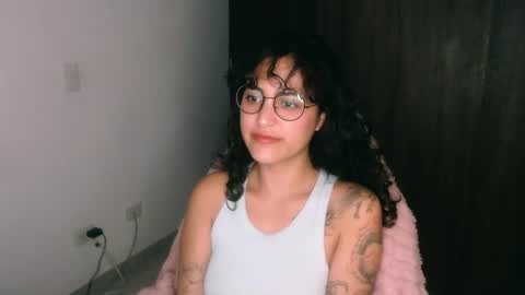 Snapshot of giny_bean chatting on May 2026 09:50:01 AM giny_bean online show from May 2026 09:50:01 AM