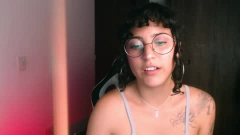 Snapshot of giny_bean chatting on May 2026 03:15:01 AM giny_bean online show from May 2026 03:15:01 AM