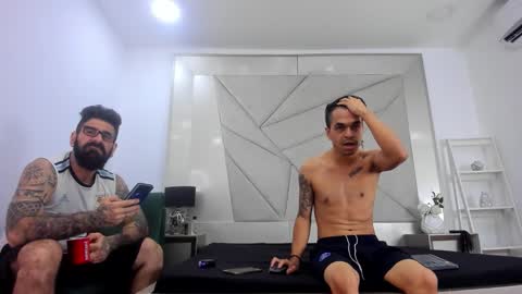 gio_lorenz online show from September 2025 12:27:02 PM