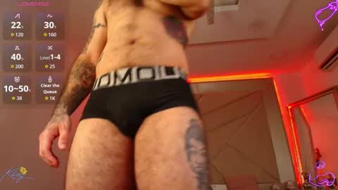 gio_lorenz online show from February 2026 02:04:02 PM