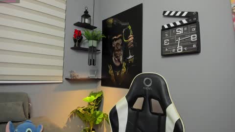 Giorgio leone online show from January 2025 03:17:02 AM