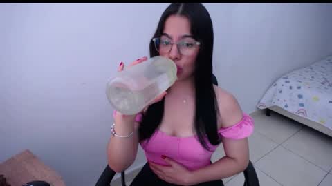 GIO RIVERA online show from December 2024 04:53:01 PM