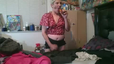 giovanna132008 online show from November 2025 02:21:01 AM