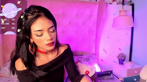 Snapshot of giovanna_oliveira chatting on December 2024 04:29:02 PM Giovanna online show from December 2024 04:29:02 PM