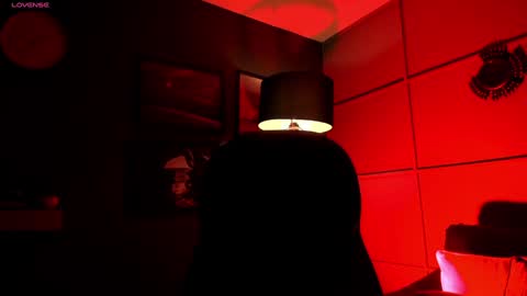 Snapshot of giovanna_oliveira chatting on December 2024 05:12:02 AM Giovanna online show from December 2024 05:12:02 AM