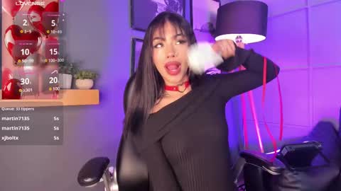 Snapshot of giovanna_oliveira chatting on February 2025 09:52:02 AM Giovanna online show from February 2025 09:52:02 AM