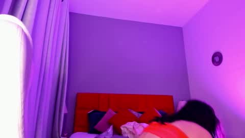 Giovanna  online show from February 2026 04:35:02 AM