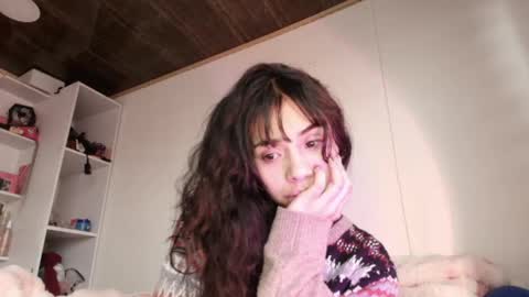 giovanna_oliveria online show from April 2026 07:14:01 PM