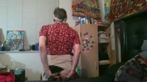 giovanni131971 online show from April 2026 12:19:01 AM