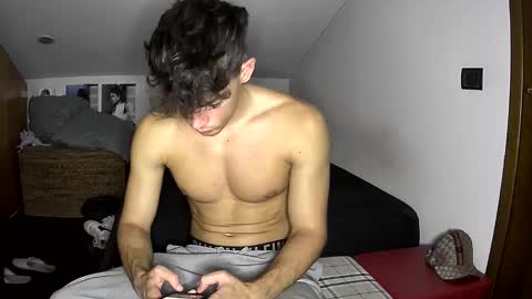 giovyyx online show from September 2025 08:50:02 AM