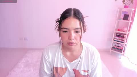 Alana online show from November 2025 03:33:01 PM