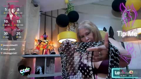 Girl Amada online show from January 2025 12:26:01 AM