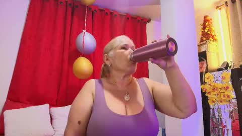 Girl Amada online show from February 2026 07:32:02 PM