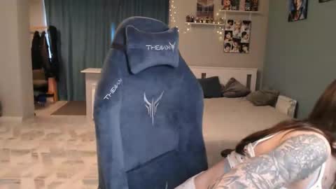 Secret online show from April 2026 09:36:02 AM